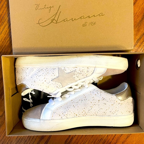 Vintage Havana Shoes - Vintage Havana Kaya Neutral Star